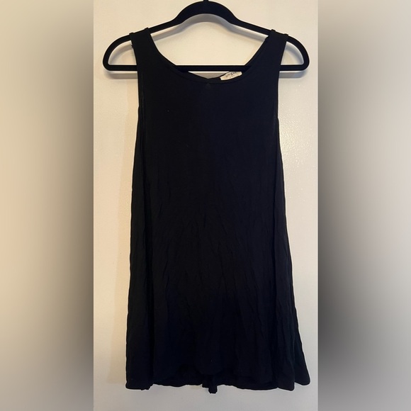 Umgee Dresses & Skirts - Umgee Little Black Dress